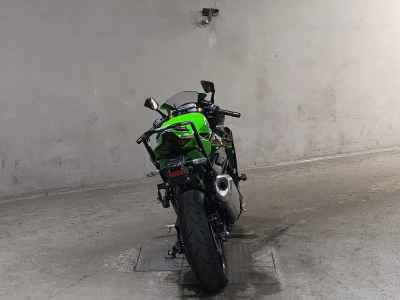Kawasaki Ninja ZX-4RR 2023
