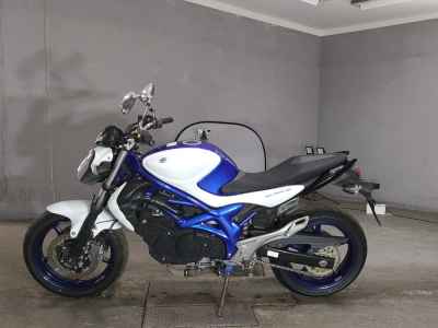 Suzuki Gladius SFV400