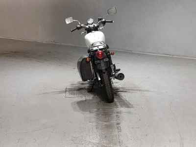Suzuki ST250E