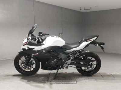 Suzuki GSX250R