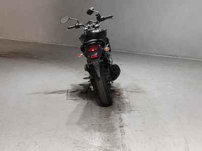 Suzuki Gladius SFV400