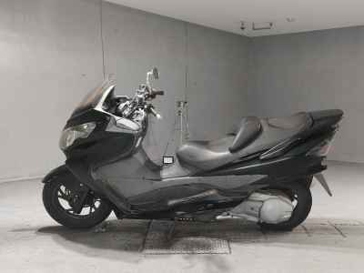 Suzuki Skywave 250S