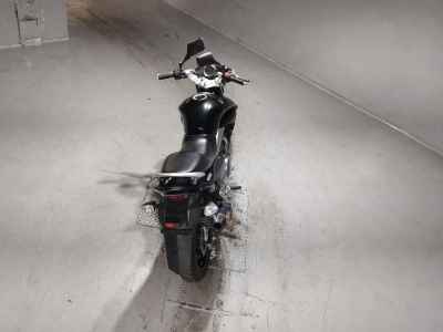 Suzuki GSR250