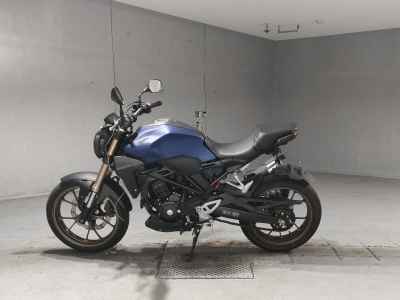 Honda CB250R 2019