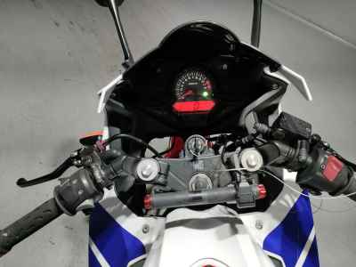 Honda CBR250R 2015
