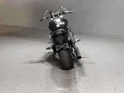 Suzuki Boulevard M109R 2010