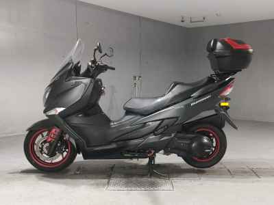 Suzuki Burgman 400 2017