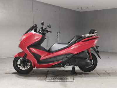 Honda Forza SI 2016