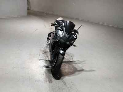Yamaha YZF-R25 2017