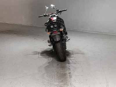 Suzuki GSR400 2012