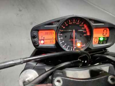 Suzuki GSR400 2012