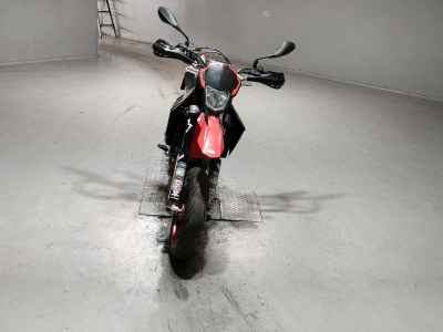 Aprilia SXV 550 2006