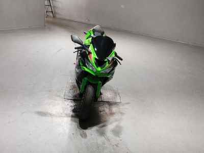 Kawasaki Ninja ZX-6R 2022