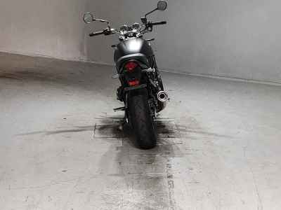 Kawasaki Z900RS SE 2025