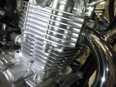 Yamaha SR400 2021