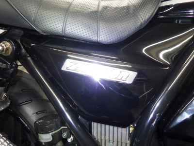 Kawasaki ZRX400 2009
