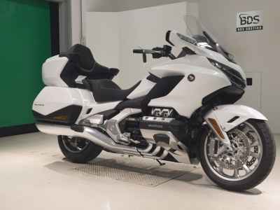 Honda GL1800 Gold Wing Tour DCT 2026