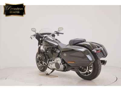 Harley-Davidson Sport Glide FLSB1750 2025