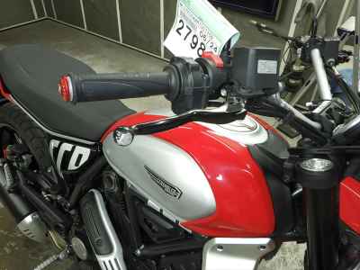 Ducati Scrambler Icon 2025