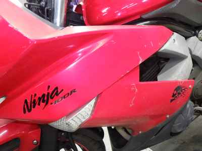 Kawasaki Ninja 400R 2012