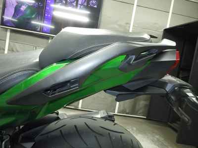 Kawasaki Ninja H2 SX 2018