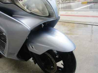 Suzuki Skywave 250S