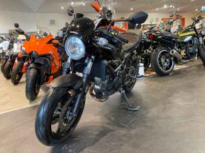 Suzuki SV650S