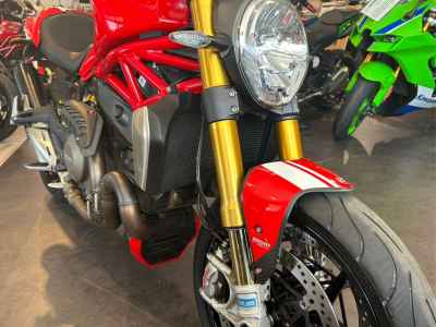 Ducati Monster 1200S 2015