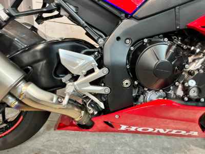 Honda CBR1000RR-R FB SP 2022