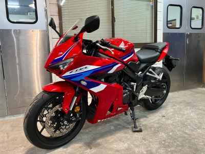Honda CBR650R E-Clutch 2026
