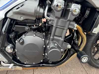 Honda CB1300 Super Boldor 2024