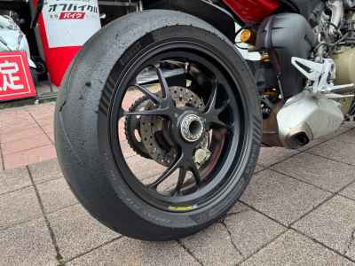Ducati Streetfighter V4S 2023