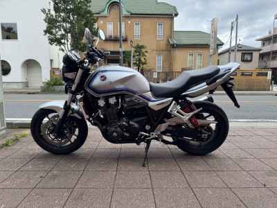 Honda CB1300SF 2024