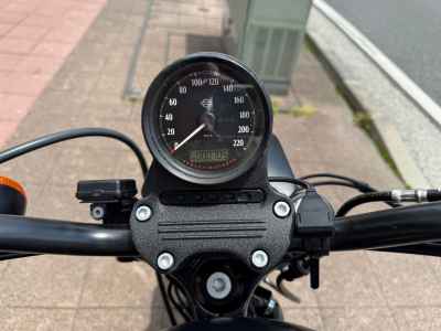 Harley-Davidson Sportster Iron XL883N 2017