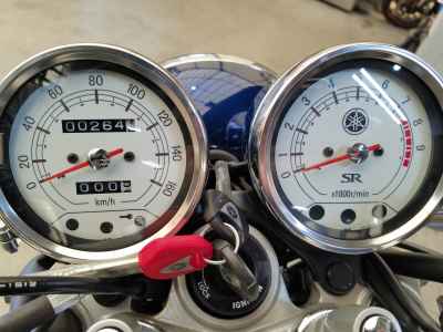 Yamaha SR400 2021