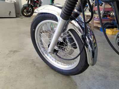 Yamaha SR400 2021