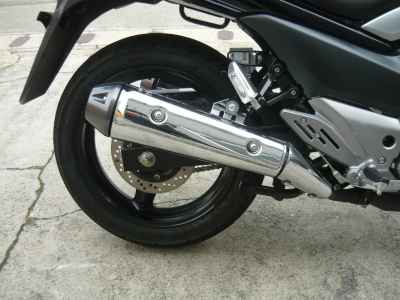 Suzuki GSR250