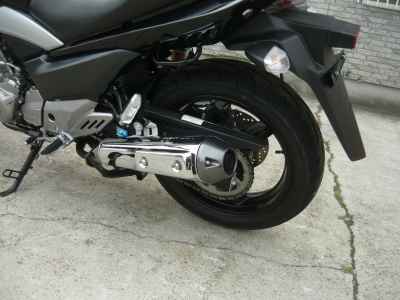 Suzuki GSR250