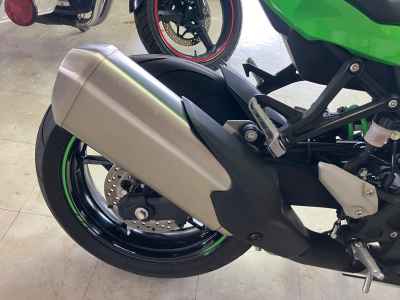 Kawasaki Ninja ZX-4RR KRT ED 2025