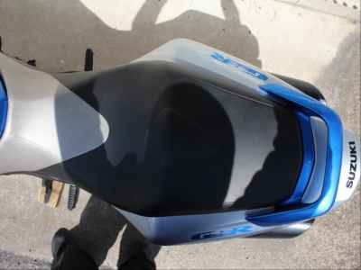 Suzuki GSR400 2009