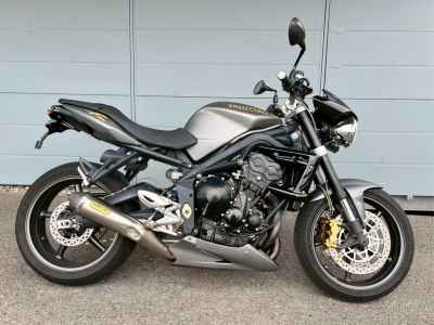 Triumph Street Triple R 2010