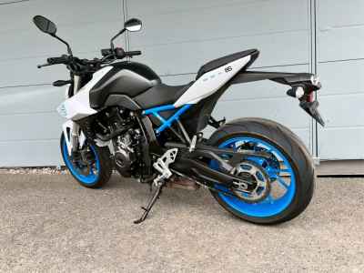 Suzuki GSX-8S 2023