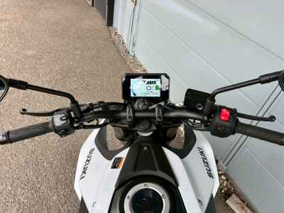 Suzuki GSX-8S 2023