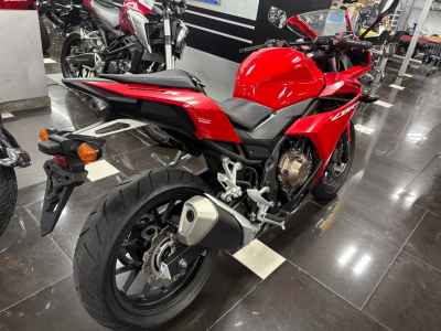 Honda CBR400R 2016