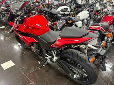 Honda CBR400R 2016