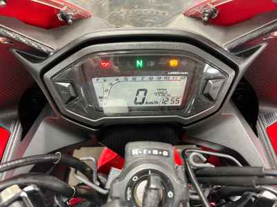 Honda CBR400R 2016