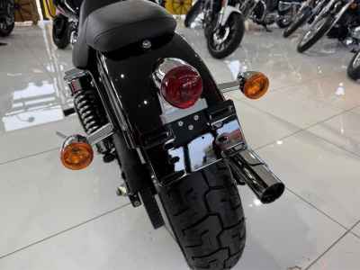 Harley-Davidson Street Bob FXDB1580 2012