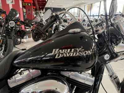 Harley-Davidson Street Bob FXDB1580 2012