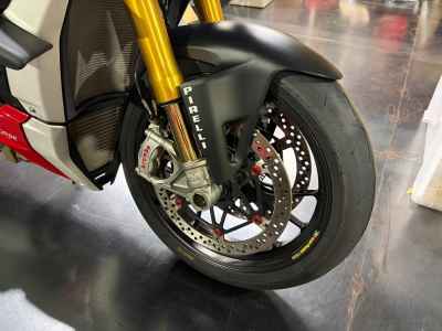 Ducati Streetfighter V4S 2021