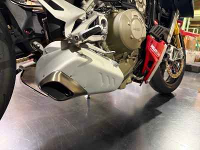 Ducati Streetfighter V4S 2021